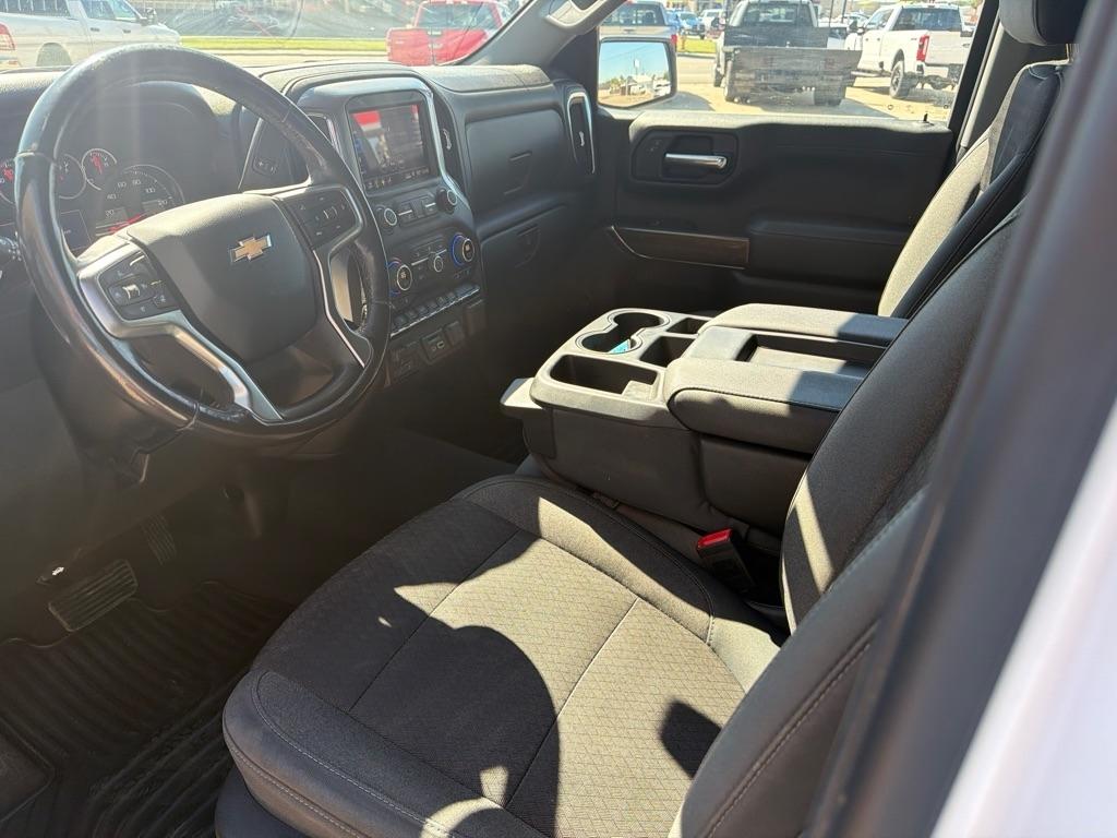 Chevrolet Silverado photo 7