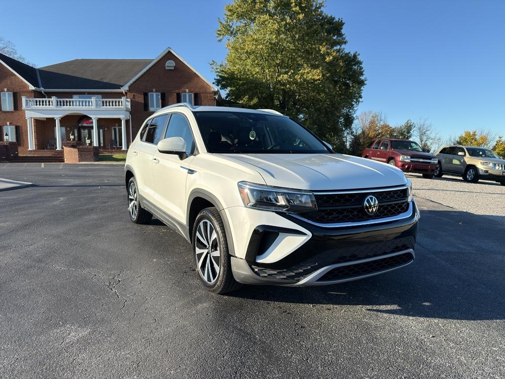 Volkswagen Taos  2022