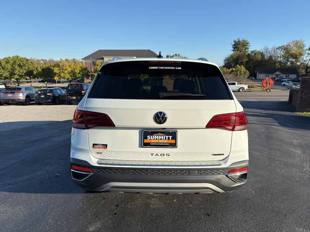 Volkswagen Taos  2022