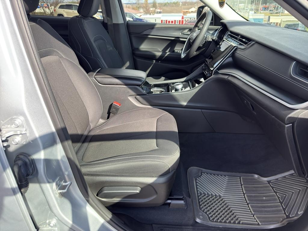 Jeep Grand Cherokee L  2023