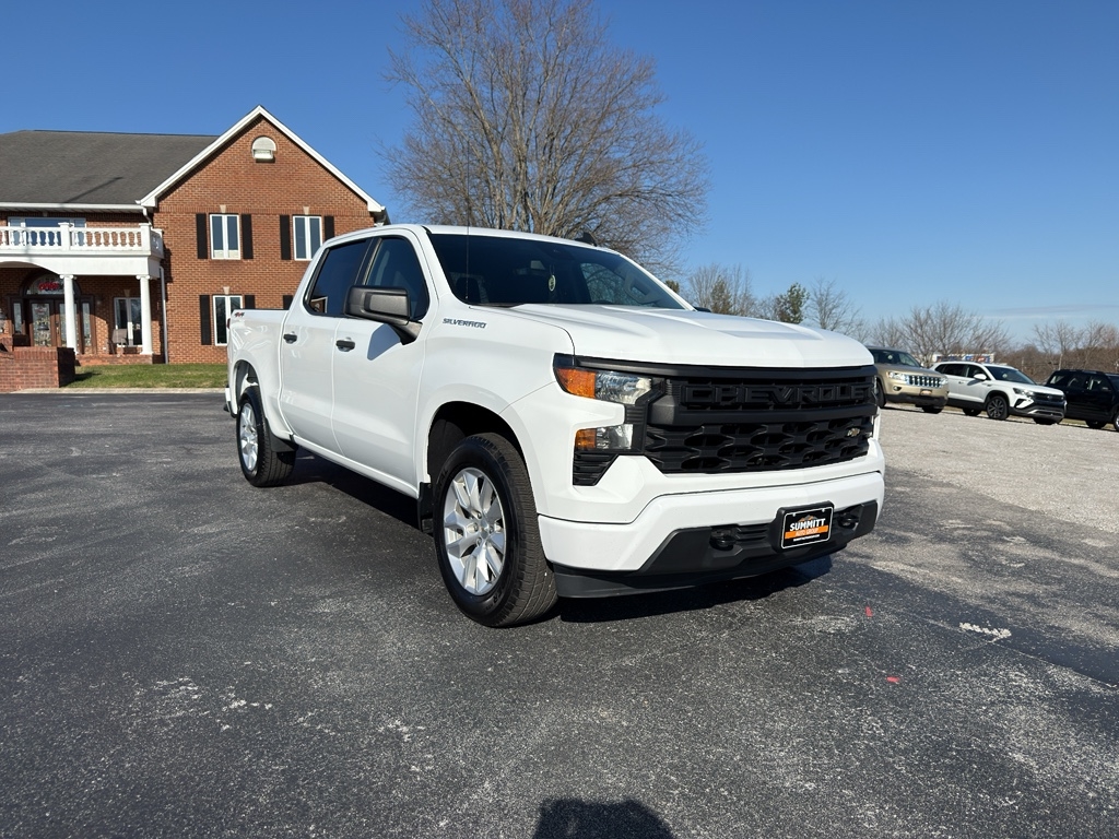 2022 Chevrolet Silverado 1500 Custom