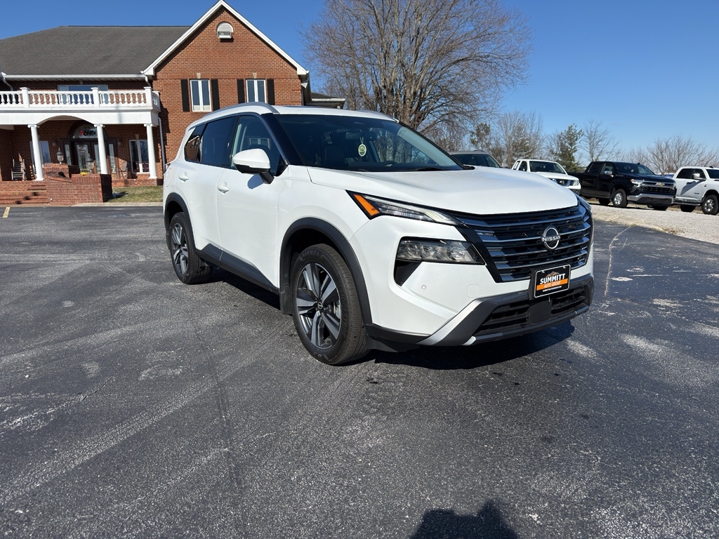 2024 Nissan Rogue SL