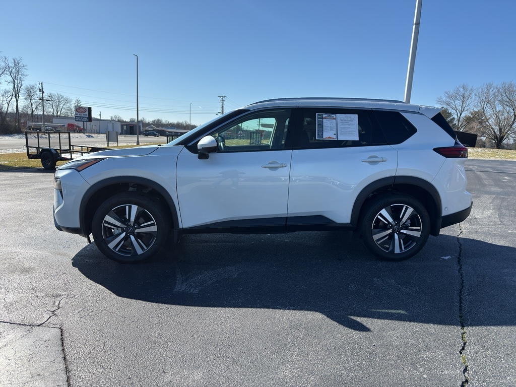 Nissan Rogue  2024