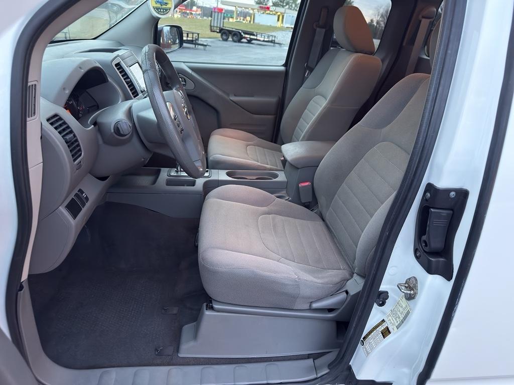 Nissan Frontier  2019