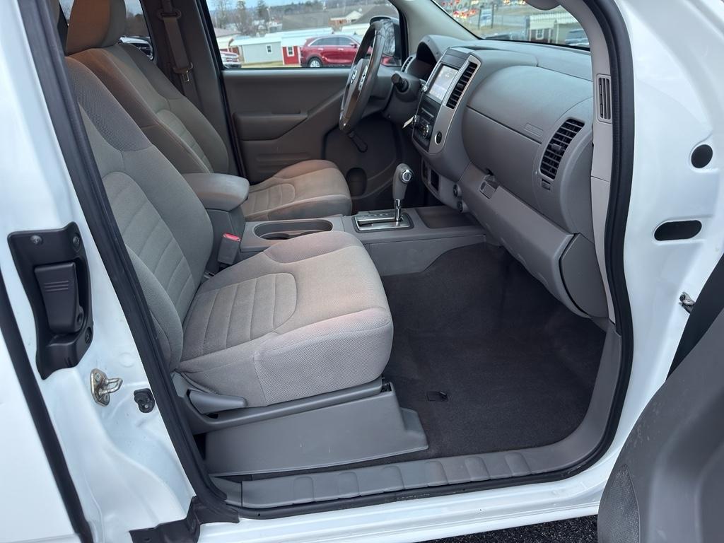 Nissan Frontier  2019