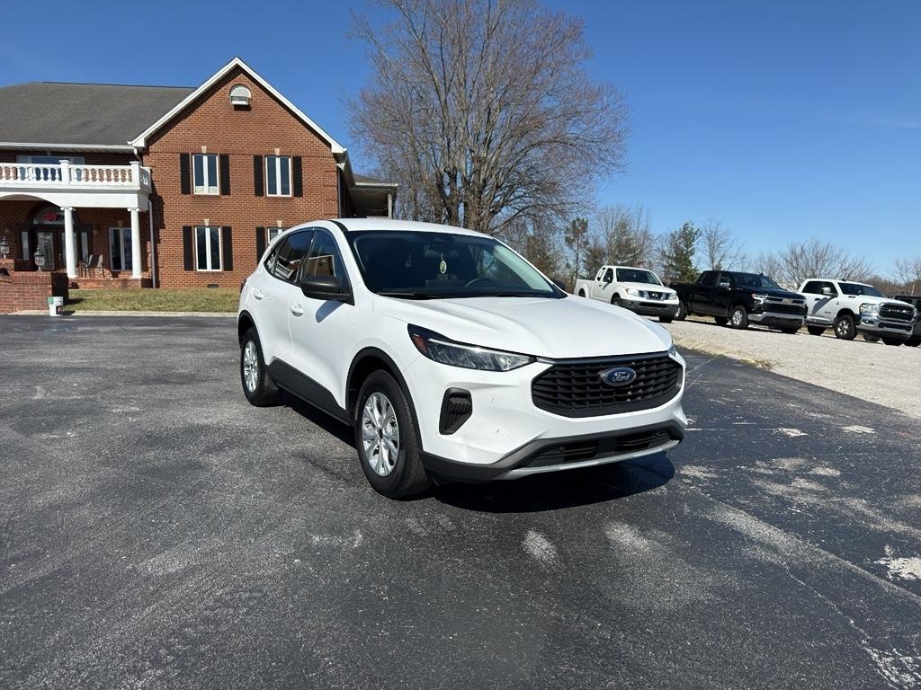 Ford Escape  2023