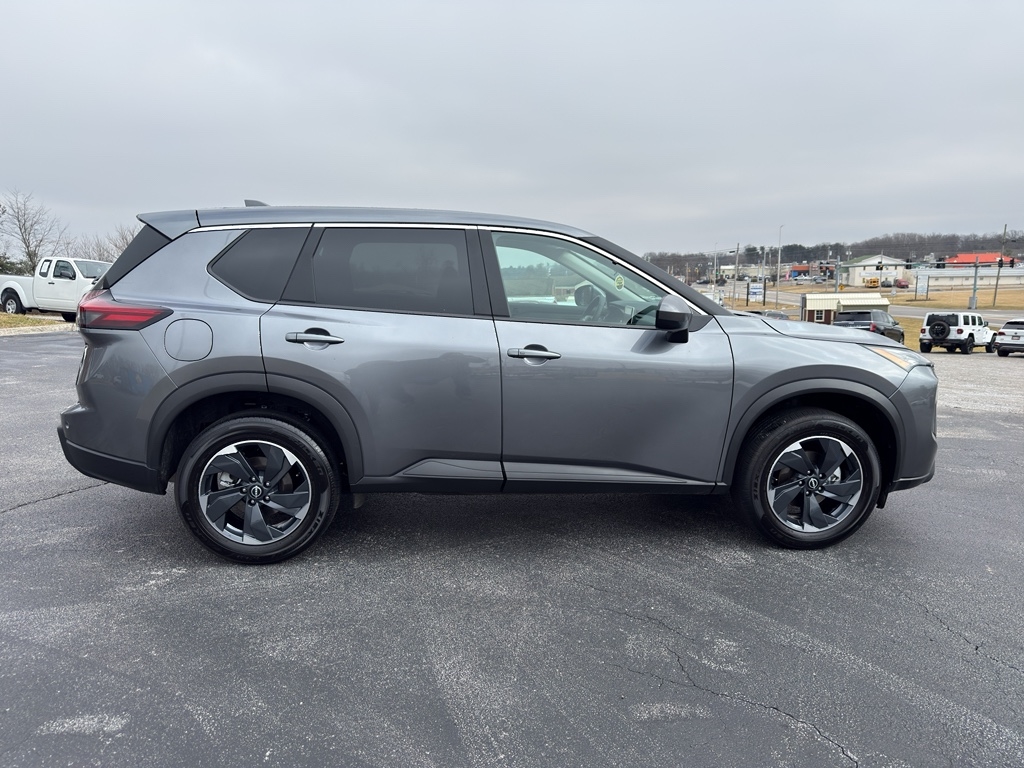 Nissan Rogue  2025