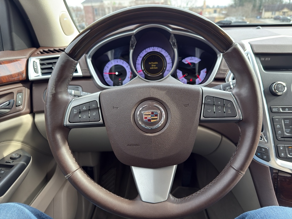 Cadillac SRX  2012