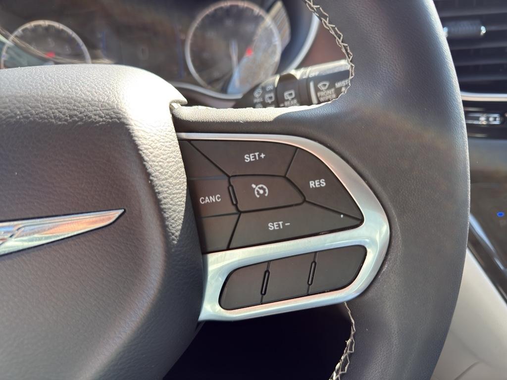 Chrysler Voyager  2023