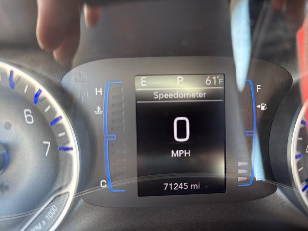 Chrysler Voyager  2023