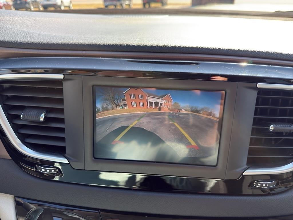 Chrysler Voyager  2023