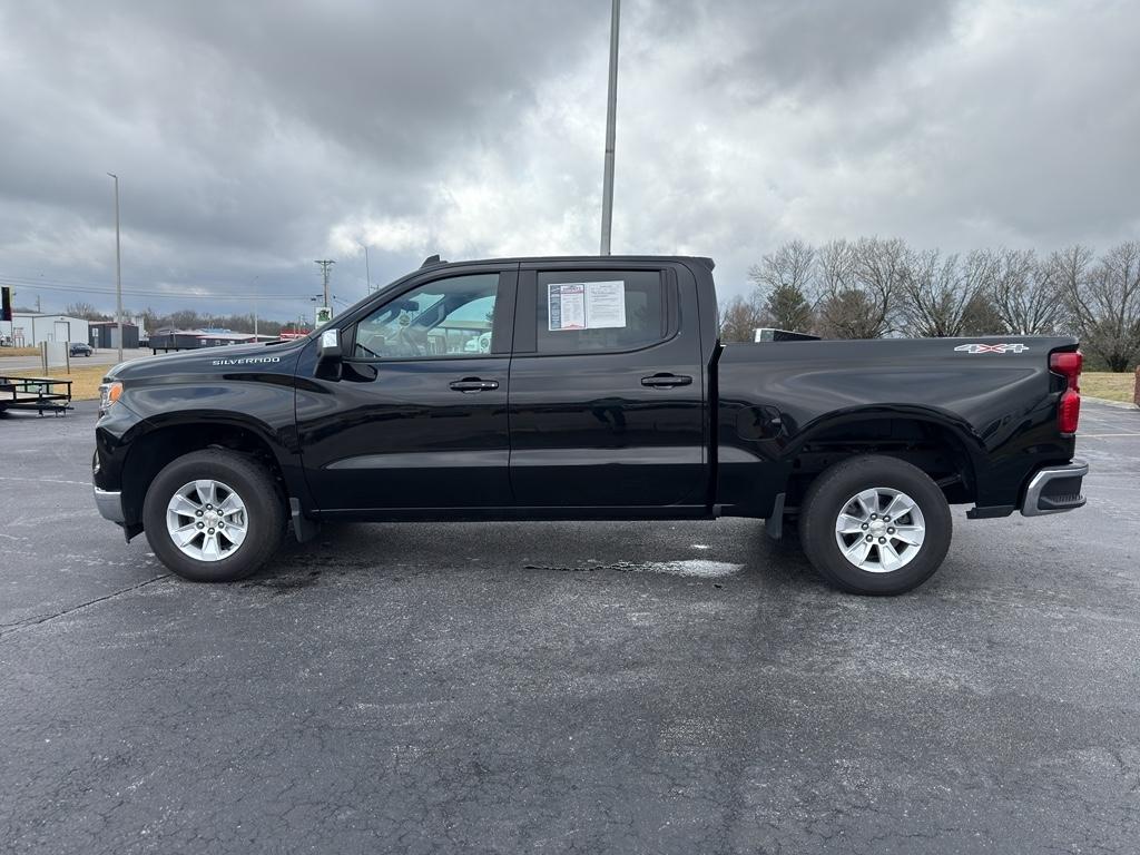 Chevrolet Silverado 1500  2025