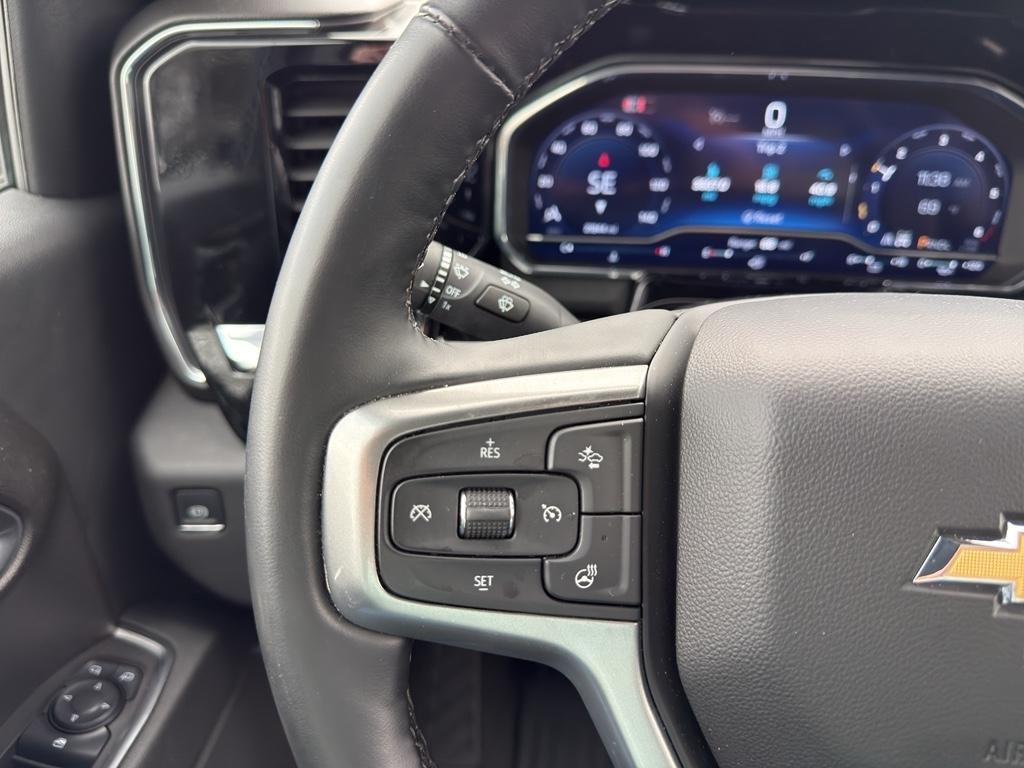 Chevrolet Silverado 1500  2025