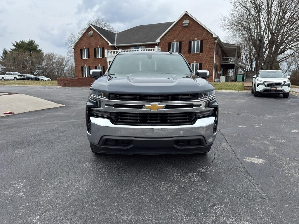 Chevrolet SILVERADO  2022