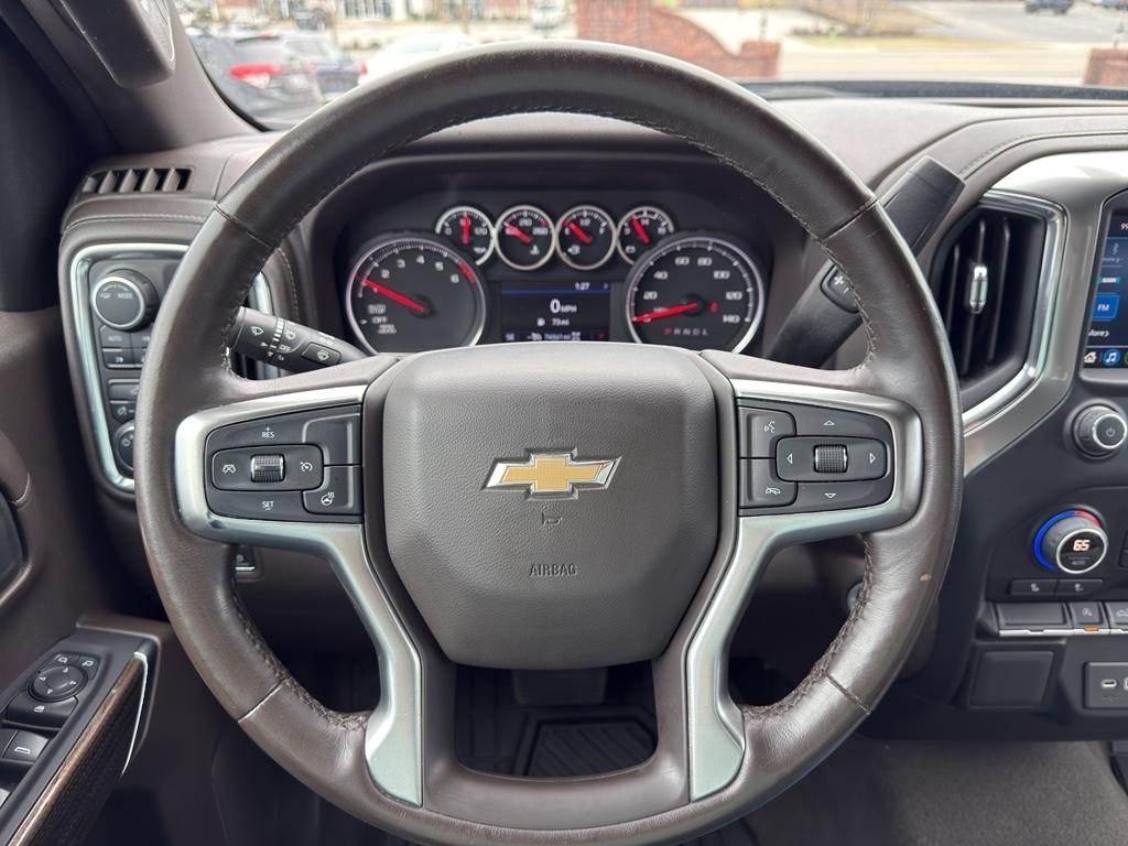 Chevrolet SILVERADO  2022