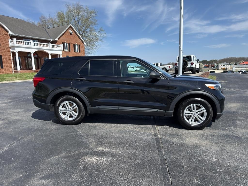2023 Ford Explorer Base - Photo 33