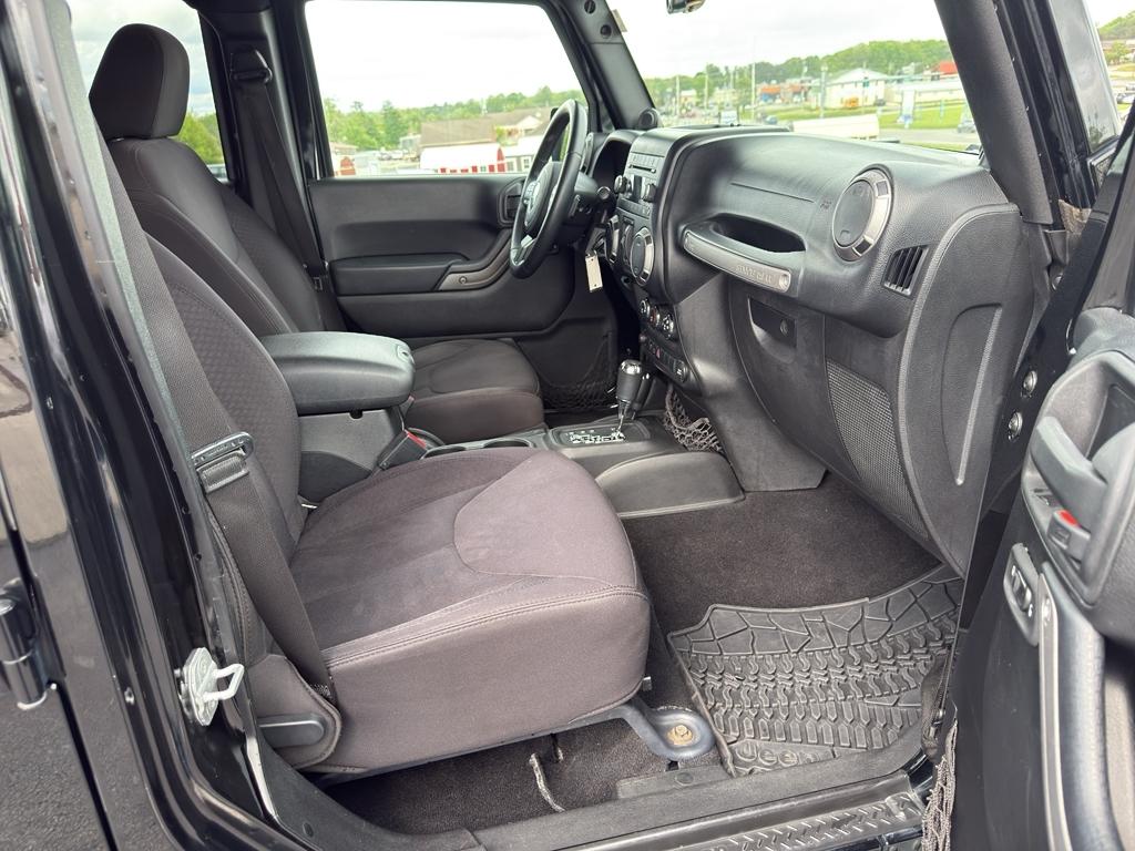 Jeep Wrangler  2013
