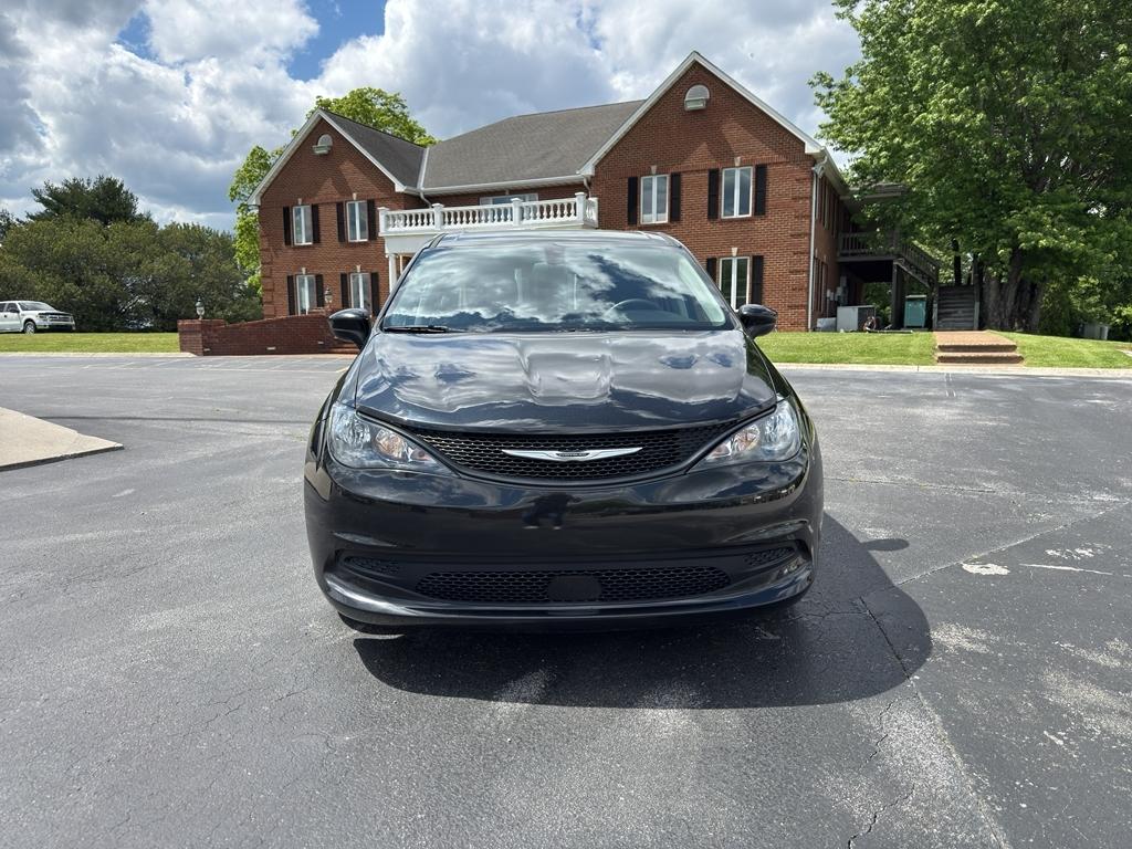 Chrysler Voyager  2022