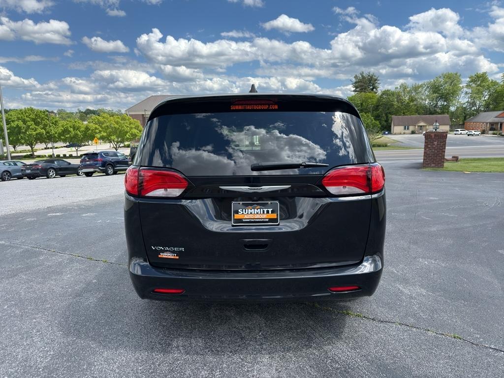 Chrysler Voyager  2022