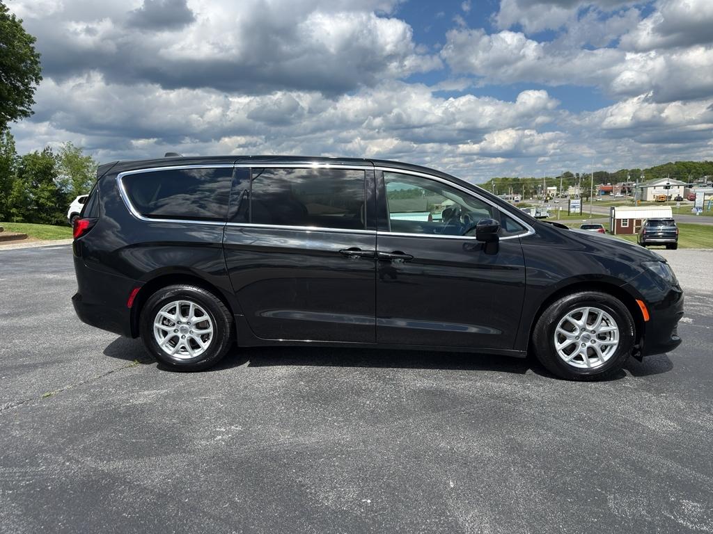 Chrysler Voyager  2022
