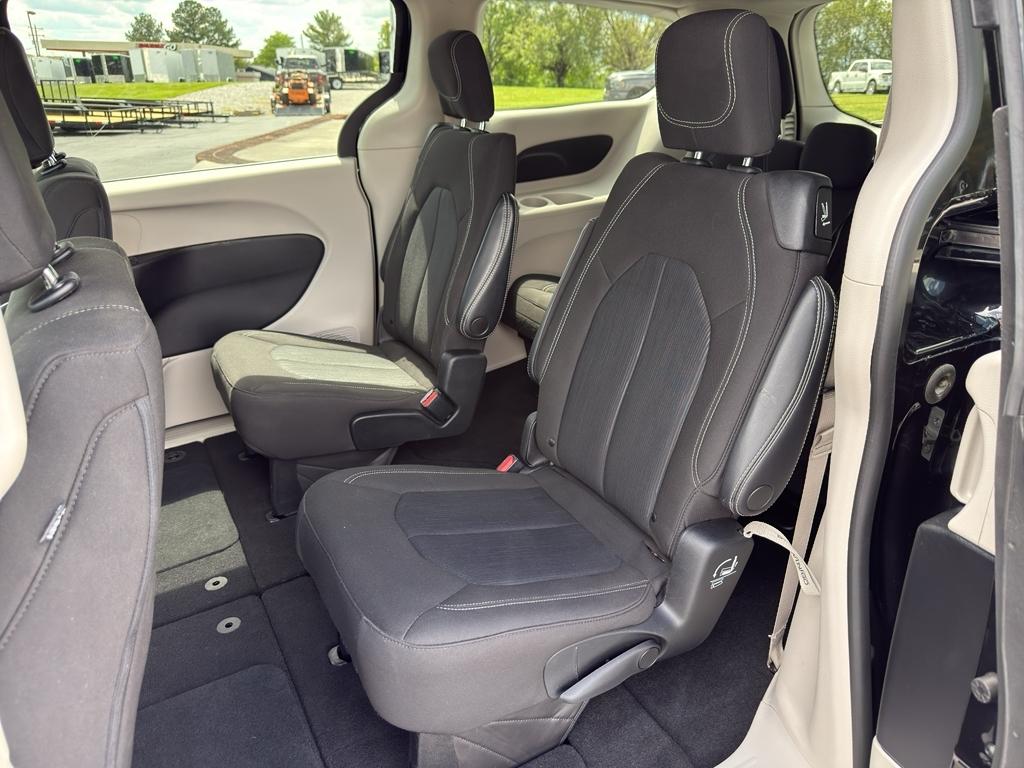 Chrysler Voyager  2022