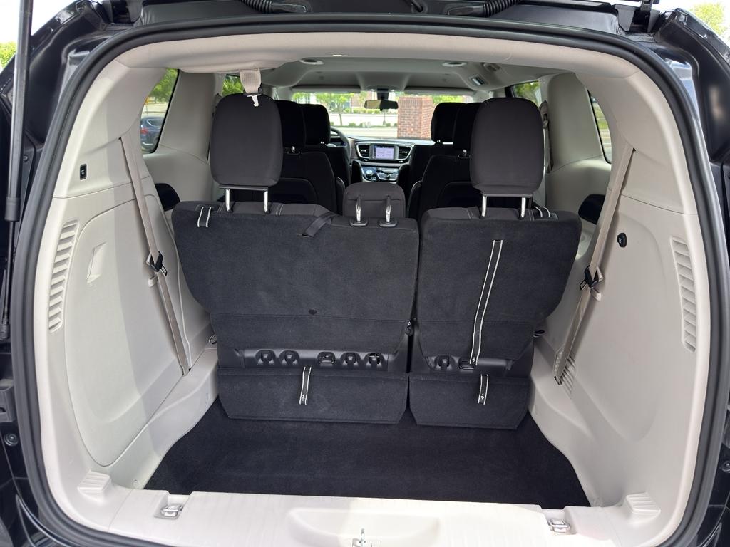 Chrysler Voyager  2022