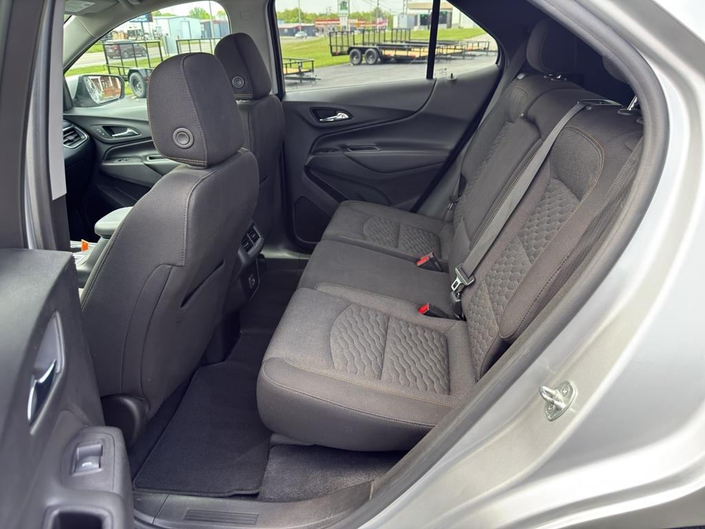 Chevrolet Equinox  2021
