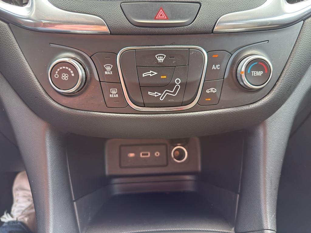 Chevrolet Equinox  2021