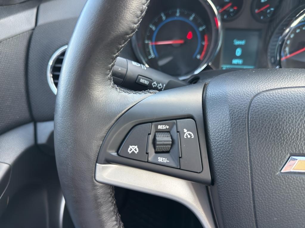 Chevrolet Cruze  2012