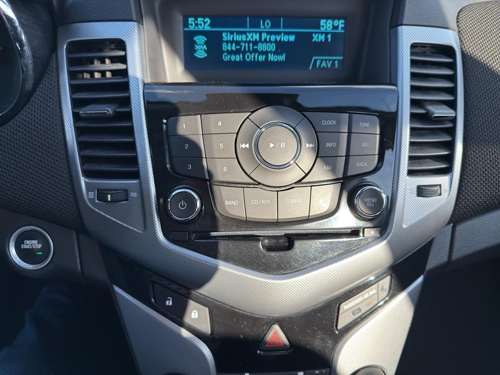 Chevrolet Cruze  2012