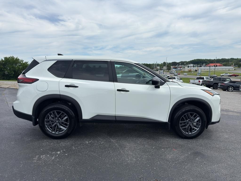 Nissan Rogue  2024