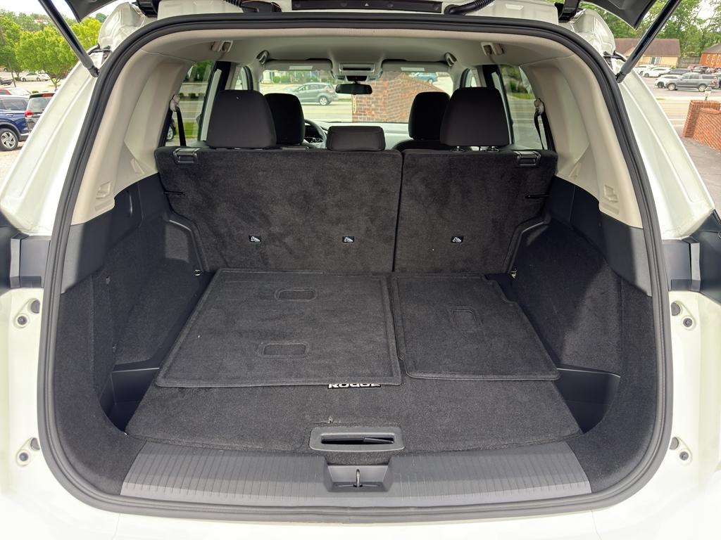 Nissan Rogue  2024