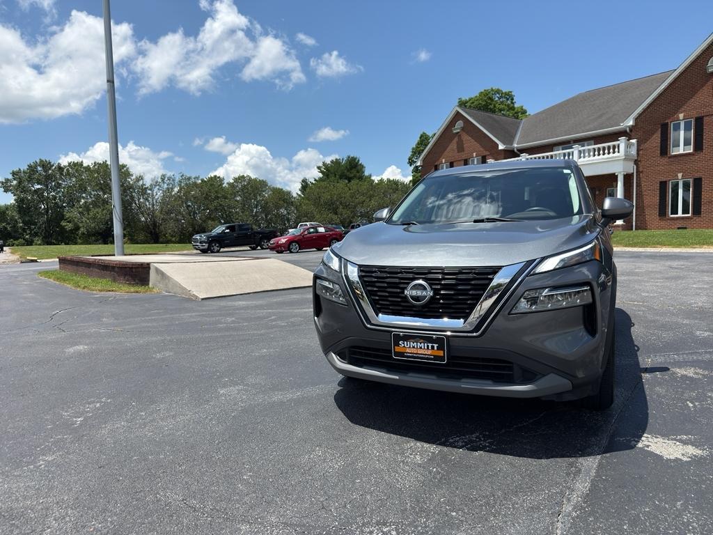 Nissan Rogue  2023
