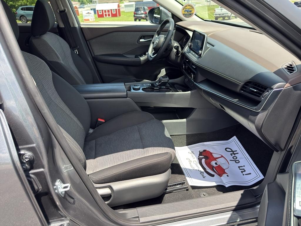 Nissan Rogue  2023