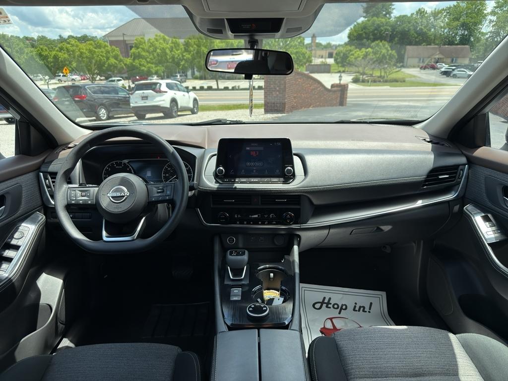 Nissan Rogue  2023