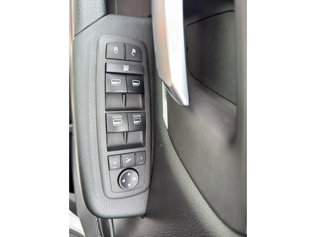 RAM 1500  2021