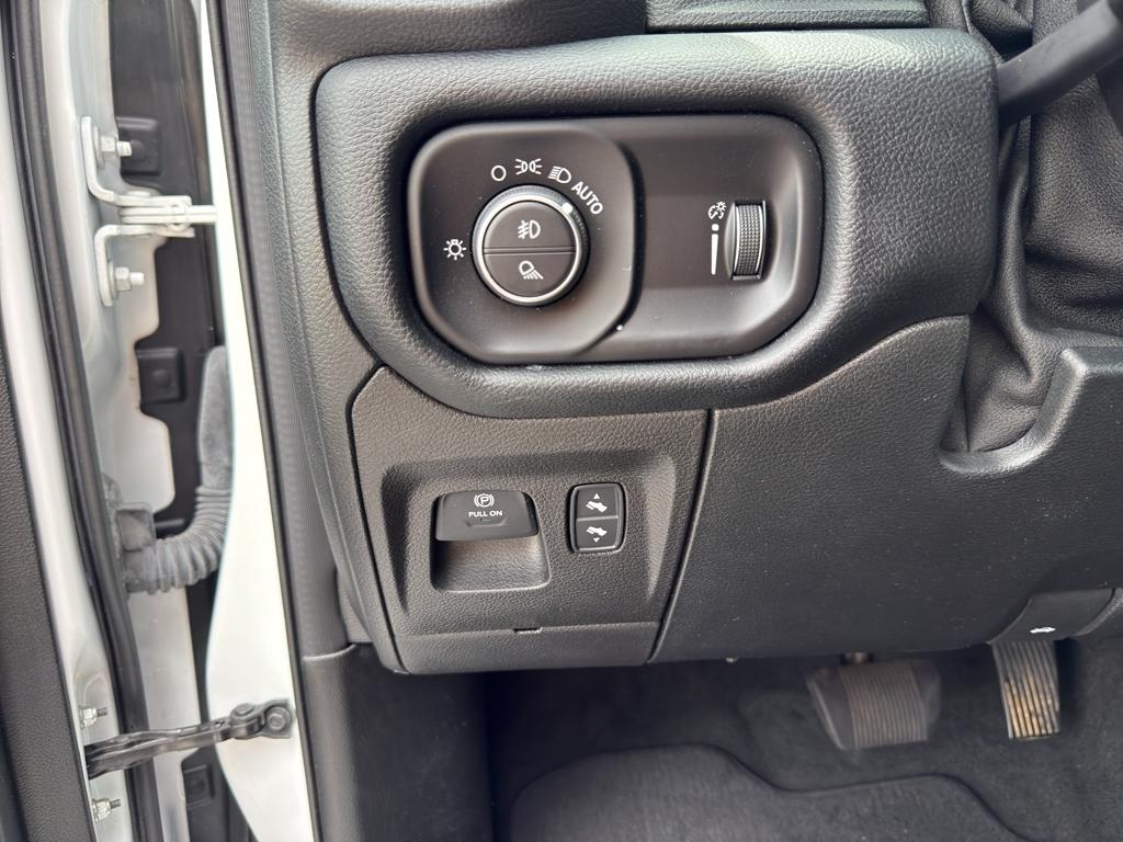 RAM 1500  2021
