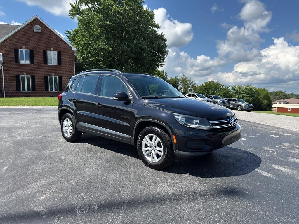 2017 Volkswagen Tiguan S