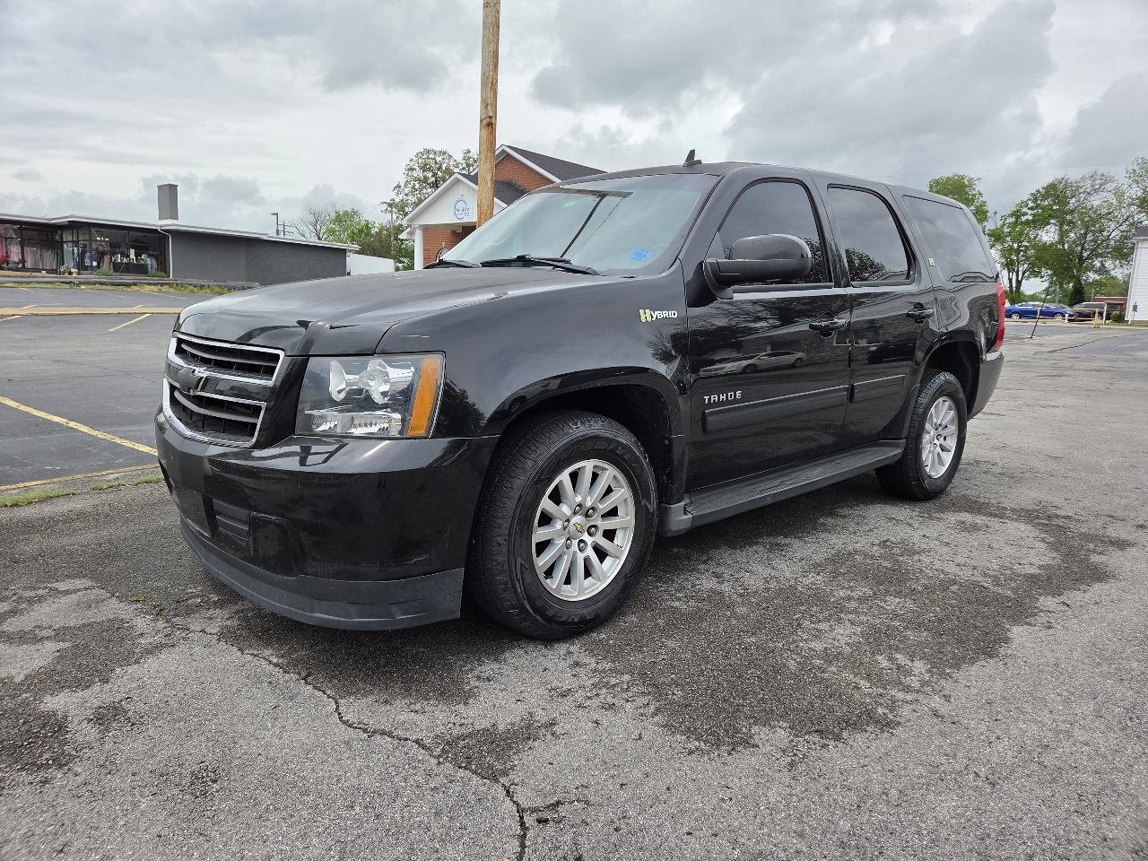 Chevrolet Tahoe Hybrid 4WD 2013