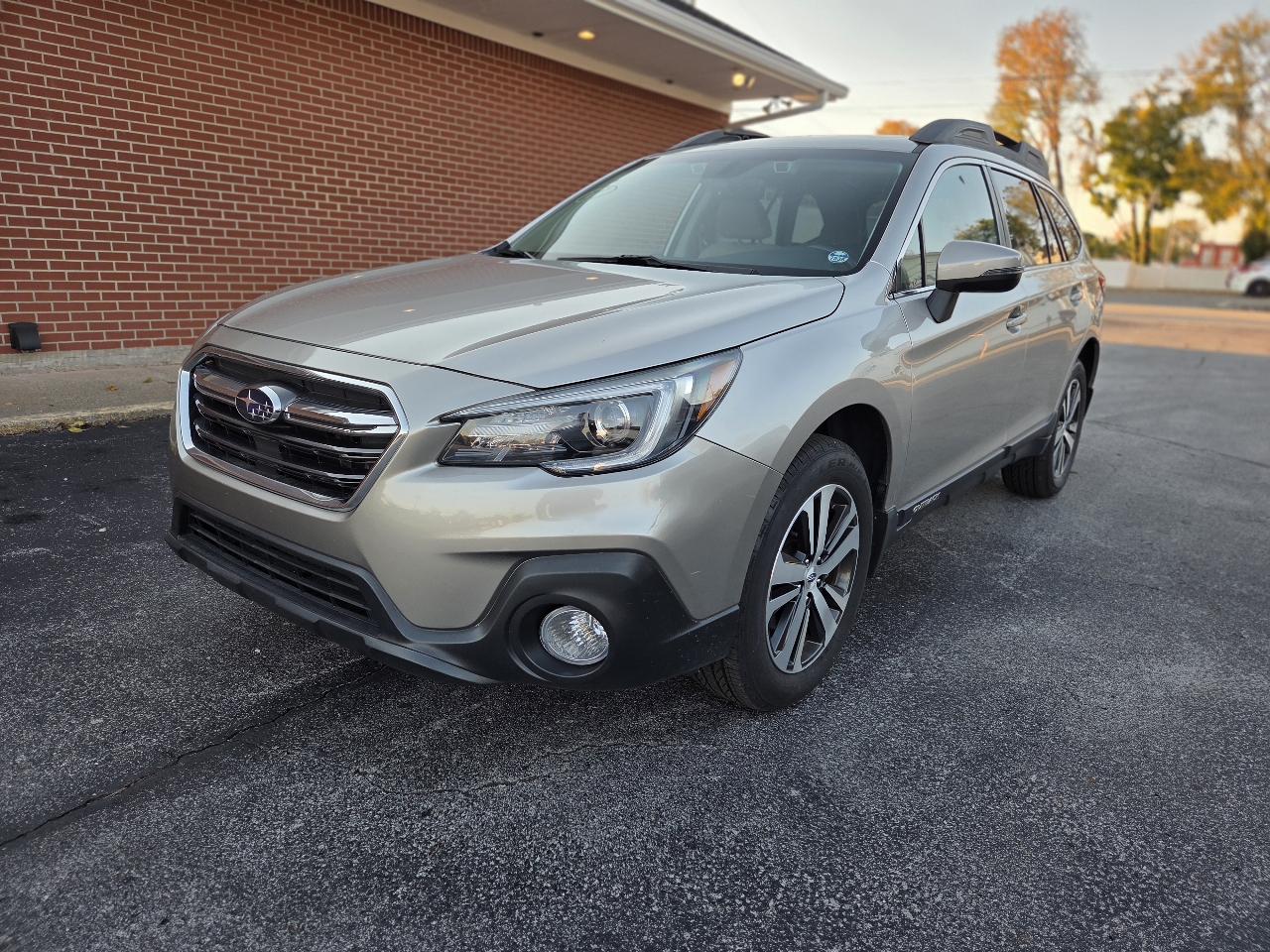 Subaru Outback 2.5i Limited 2018 Subaru Outback 2.5i Limited 2018