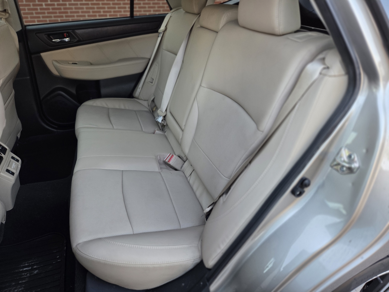 Subaru Outback 2.5i Limited 2018 Subaru Outback 2.5i Limited 2018