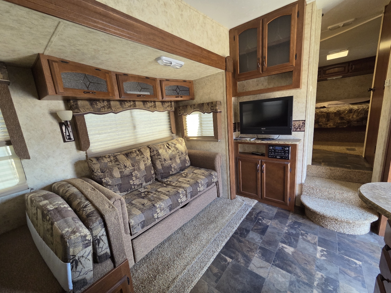 Coachmen Chaparral Lite  2011