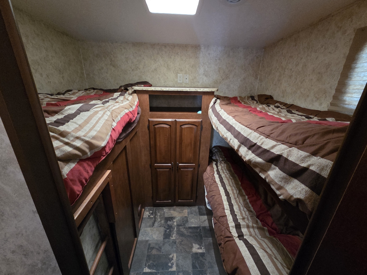 Coachmen Chaparral Lite  2011