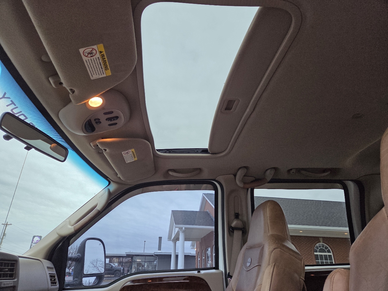 Coachmen Chaparral Lite  2011