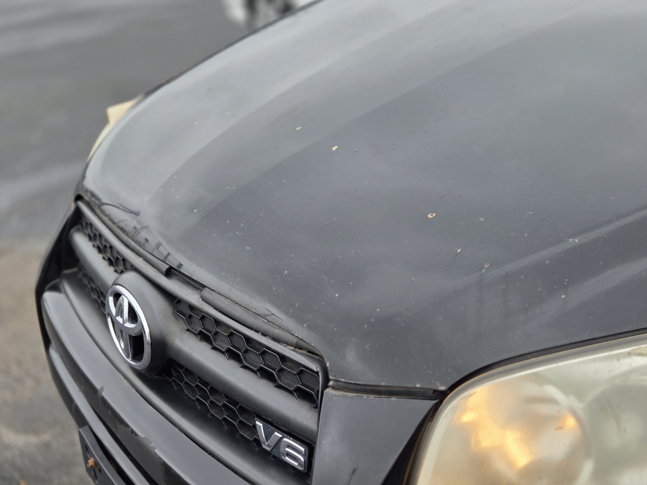 Toyota RAV4 Base V6 4WD 2009