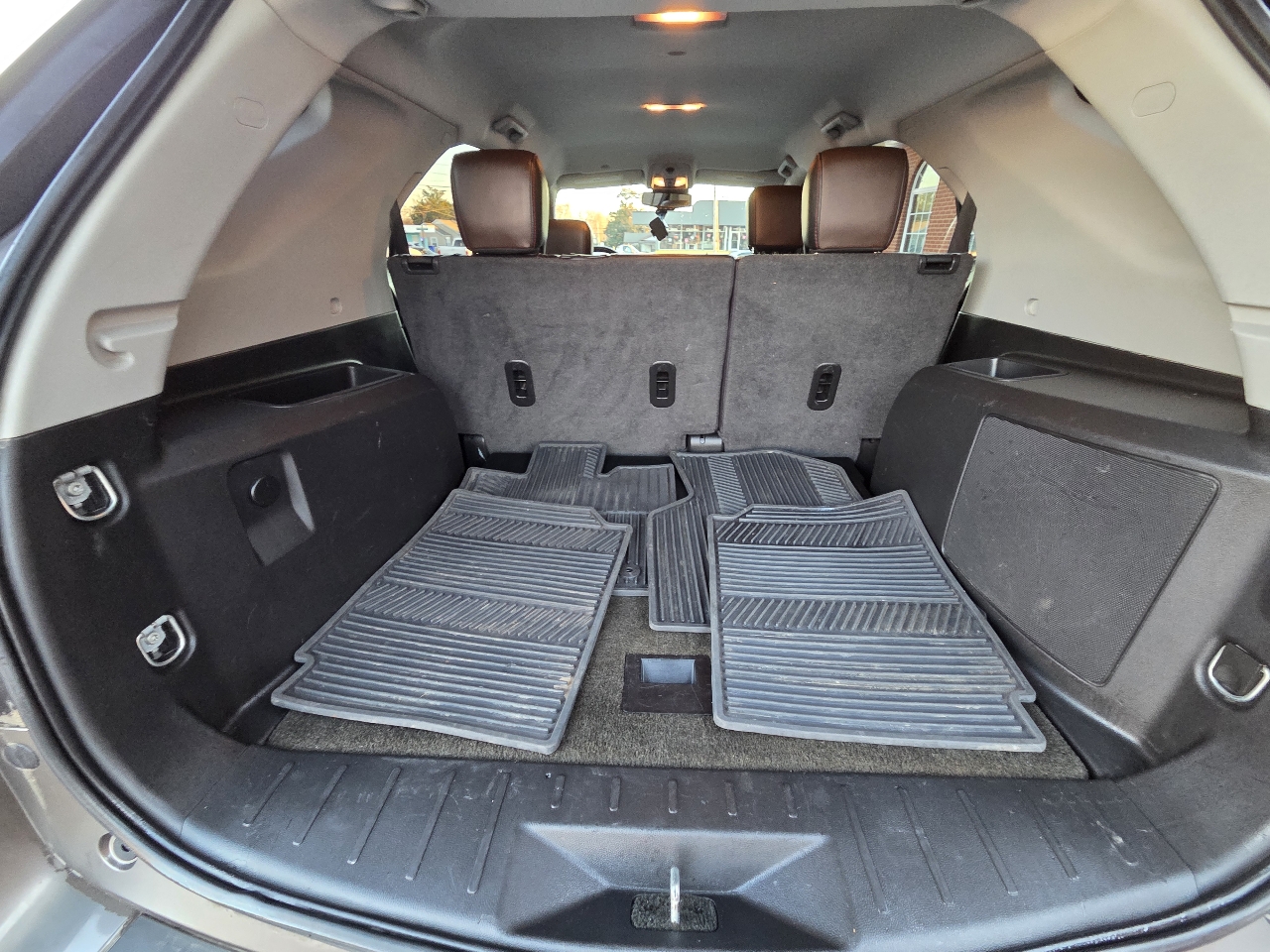 Chevrolet Equinox LTZ 2WD 2012