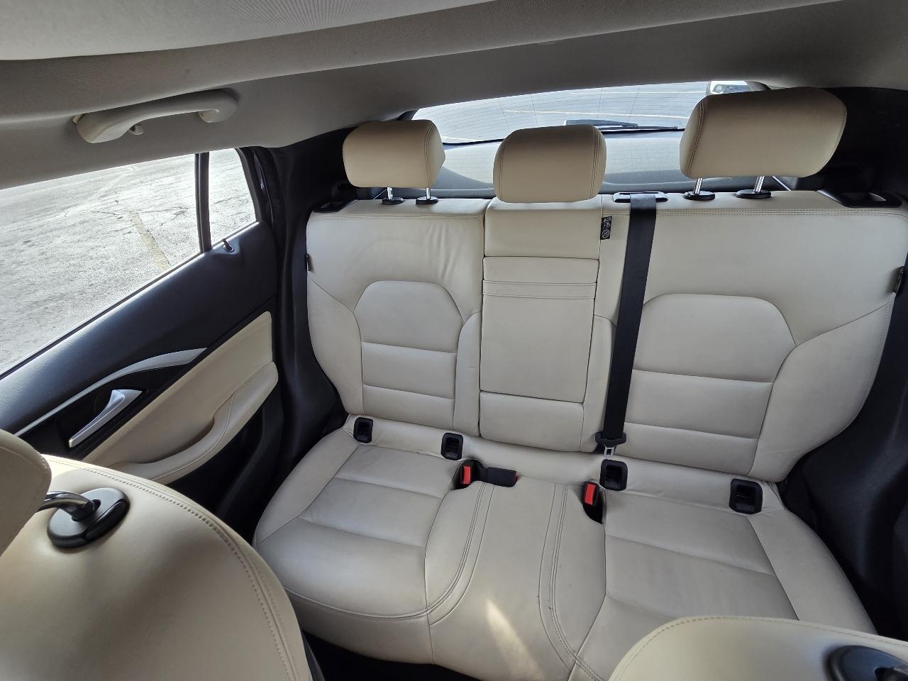 Infiniti QX30 Luxury AWD 2017