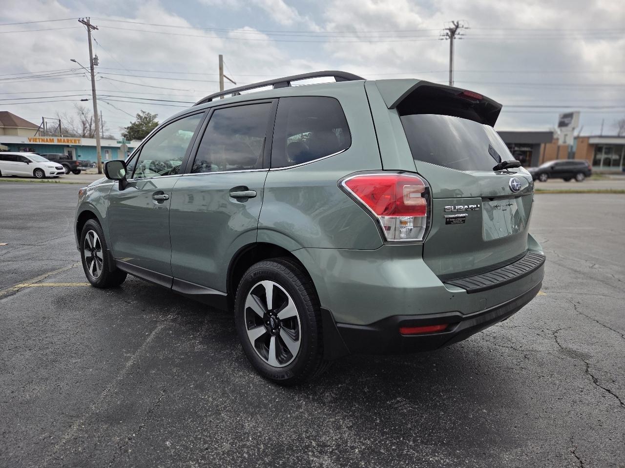 Subaru Forester 2.5i Limited 2017