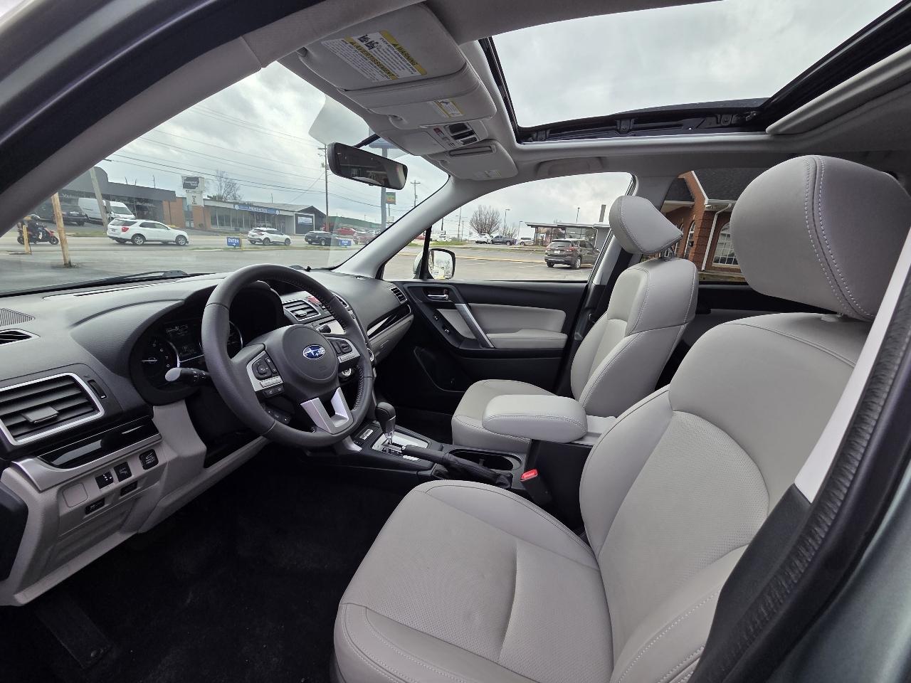 Subaru Forester 2.5i Limited 2017