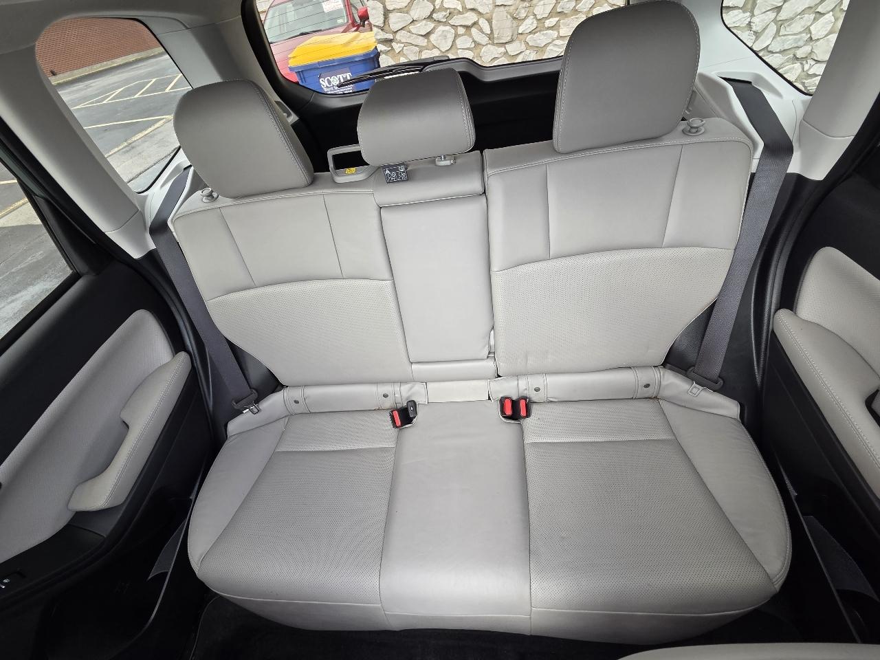 Subaru Forester 2.5i Limited 2017